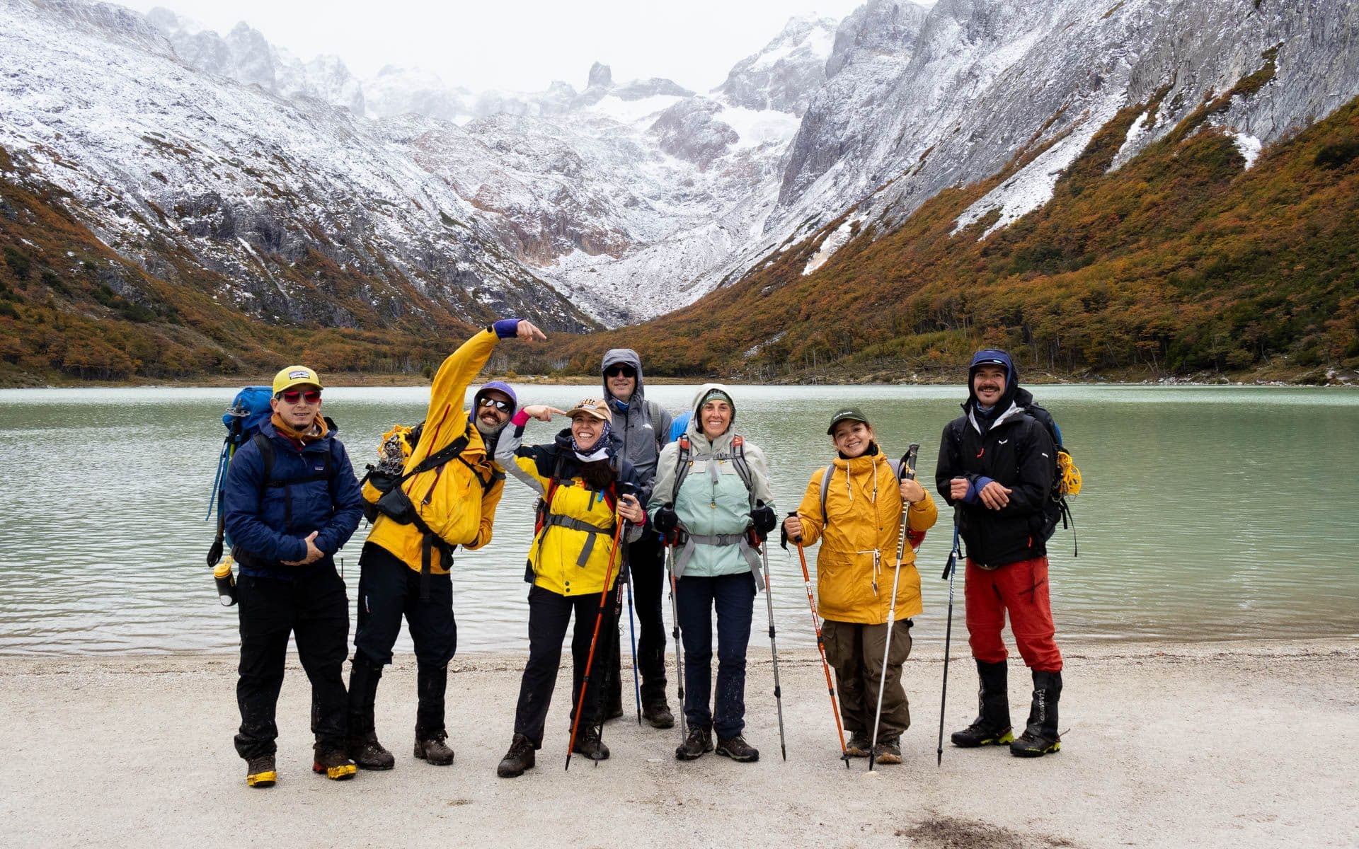 O que levar na mochila de ataque numa trilha bate e volta na Patagônia